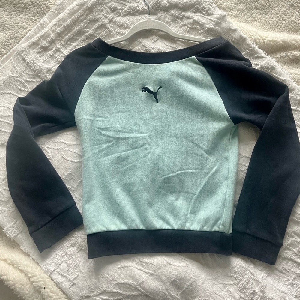 Puma Sweatshirt, XS, crop/short, could work for juniors, kids, or smaller build